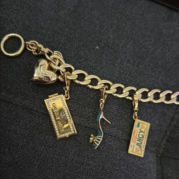 Juicy Couture Vintage Charm Bracelet (gold) - Picture 3 of 7